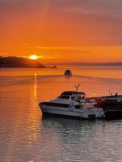 Natural landscape, Sea view, Sunrise