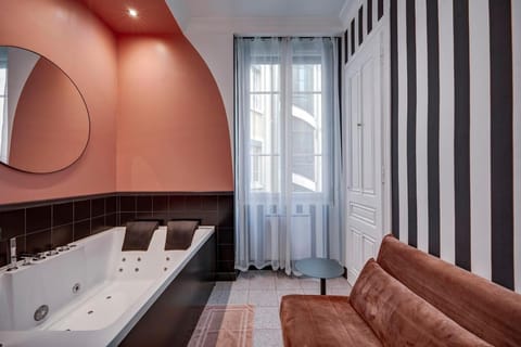 La Suite en Rose - Spa - Lyon Centre Brotteaux Appartement in Villeurbanne