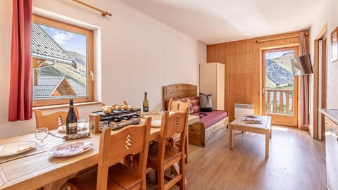 Madame Vacances Residence Les Fermes de Saint Sorlin Campingplatz /
Wohnmobil-Resort in Saint-Sorlin-d'Arves