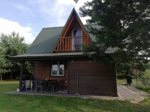 Property building, Facade/entrance, Garden