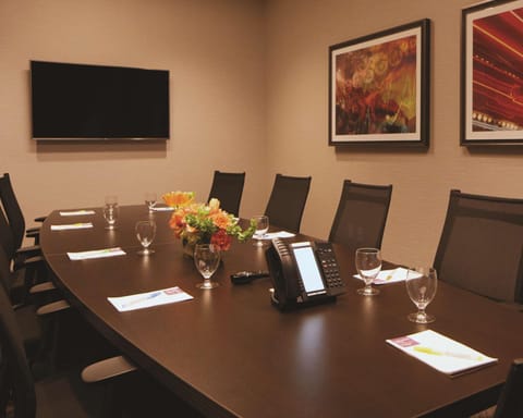 Meeting/conference room