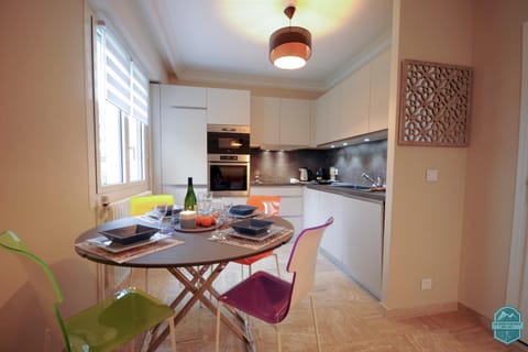 Annecy Lake - Le Saint Bernard - 2 min walk from the lake Apartment in Annecy