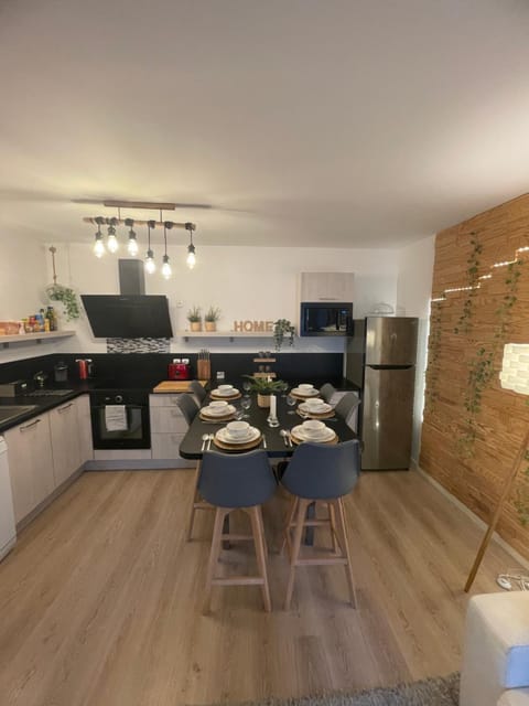 Myhomezen Montévrain Disneyland Val d'Europe - 3D Playstation 4 Apartment in Île-de-France