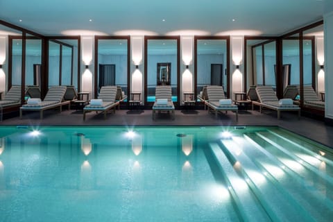 Swimming pool, Swimming pool