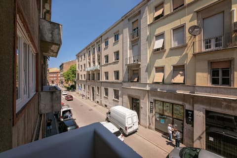 City view, Landmark view, Street view