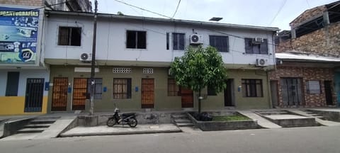 Property building, Neighbourhood, Street view