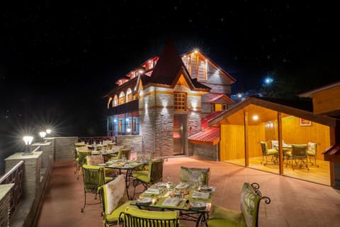 Regenta Inn by Riverside Manali Hotel in Himachal Pradesh