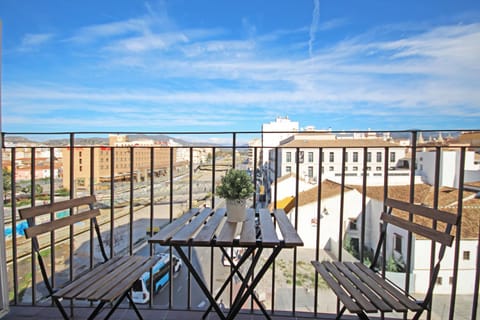 Exclusive Views of Malaga, Santa Isabel Condo in Malaga