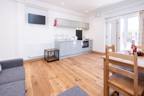 Birch – Three Tuns Apartments Apartment in Mid Suffolk District