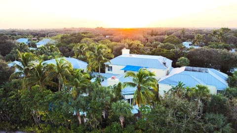 Property building, Bird's eye view, Sunset