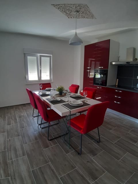 Holiday House Ivan Apartment in Šibenik-Knin County, Croatia