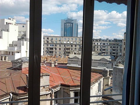 Dining area, City view