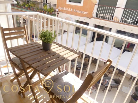 LA CARIHUELA TORREMOLINOS- STUDIO 1- COSTA SOL HOLIDAY RENTALS Apartment in Torremolinos