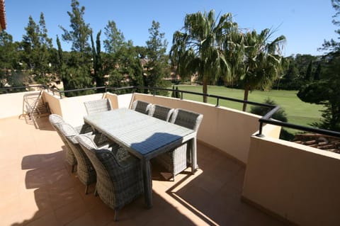 Greenlife Village Apartment in Marbella