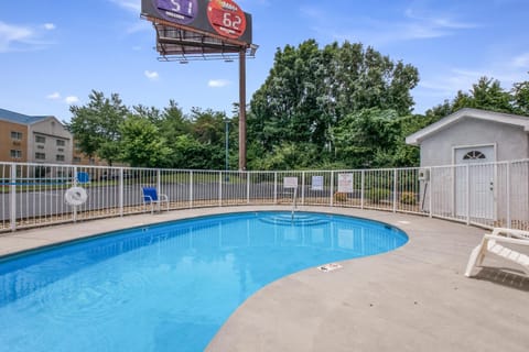 Americas Best Value Inn-Knoxville East Hotel in Knoxville
