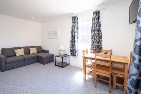 Rowan – Three Tuns Apartments Apartment in Mid Suffolk District