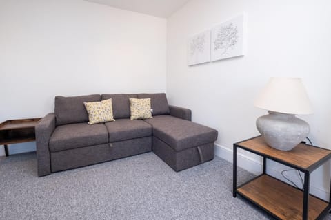 Rowan – Three Tuns Apartments Apartment in Mid Suffolk District