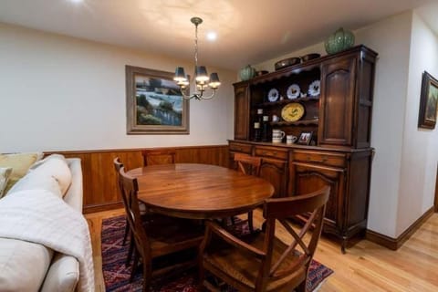 Texas Townhome Minutes to Gondola Apartment in Vail