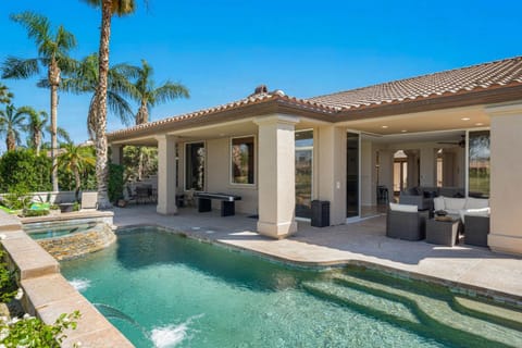 PGA West Golf Course Pool & Spa Home House in La Quinta