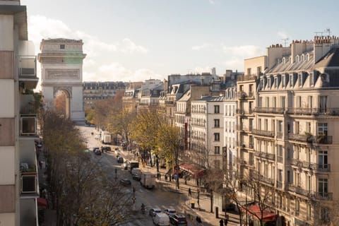 Elysées Ceramic Hôtel in Paris