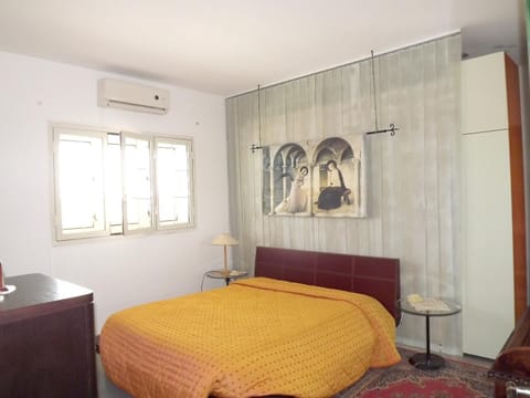 4 bedrooms villa with enclosed garden and wifi at Mazara del Vallo 1 km away from the beach Chalet in Mazara del Vallo