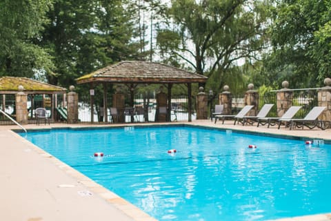 The Ridges Resort on Lake Chatuge Hotel in Union County