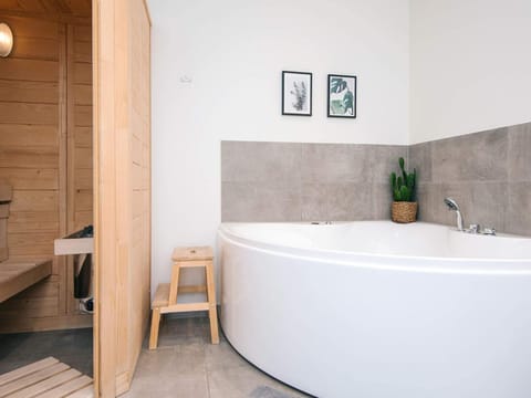 Spa and wellness centre/facilities
