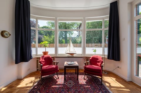 Seating area, Garden view