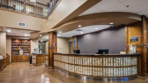 Best Western Premier Ivy Inn & Suites Hotel in Cody