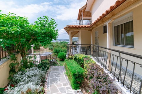 HELIANTHOS VILLA - APARTMENT No1 Apartment in Kavala, Greece