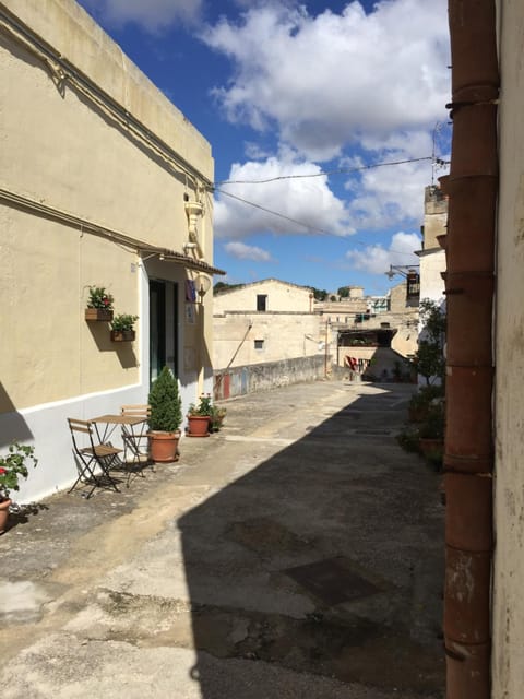 Il Vicolo Apartment in Matera
