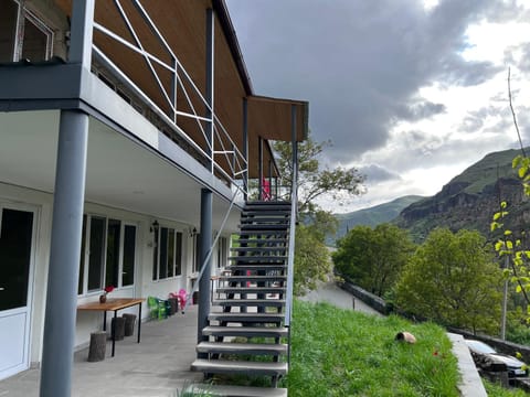 Garden, Balcony/Terrace