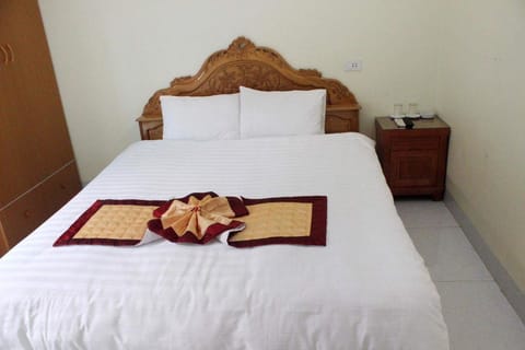 Duc Thang Guest House (Nhà Nghỉ Đức Thắng) Bed and Breakfast in Laos