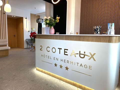 Hôtel Les Deux Coteaux Hotel in Provence-Alpes-Côte d'Azur