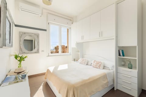 Beach Apartment Condo in Ostia