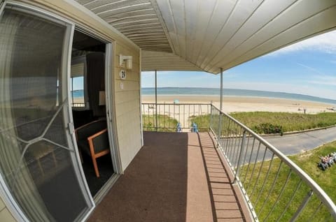 Friendship Oceanfront Suites Gasthof in Old Orchard Beach