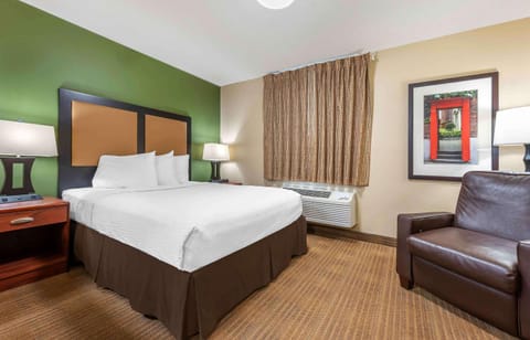 Extended Stay America Select Suites - Cincinnati - Florence - Meijer Dr Hotel in Florence