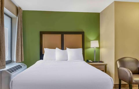 Extended Stay America Select Suites - Detroit - Ann Arbor - University South Hotel in Ann Arbor