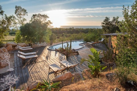 Solarium, Swimming pool