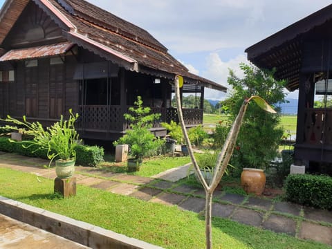 tanabendang banglos Bed and Breakfast in Kedah