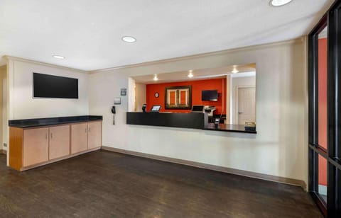 Extended Stay America Select Suites - Denver - Tech Center South Hotel in Centennial