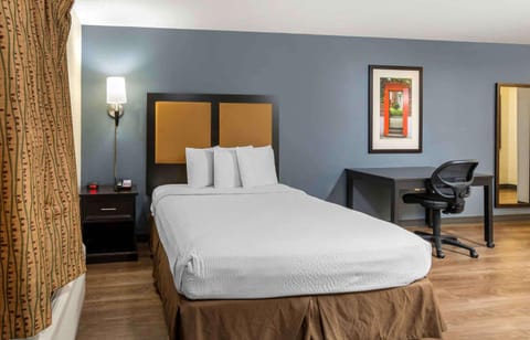 Extended Stay America Select Suites - St Louis - Earth City Hotel in Earth City