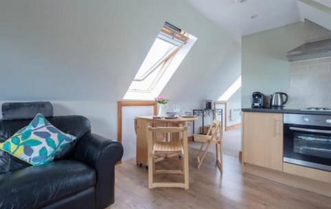 The Chalet Somerset Apartment in Taunton Deane