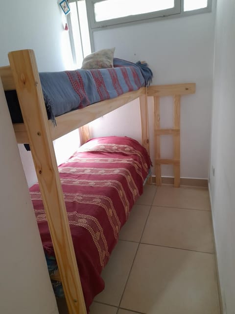 Habitación con baño privado hasta 4 personas Vacation rental in Parana