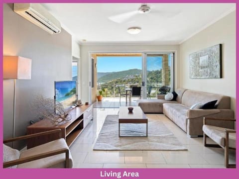 52 Airlie Beach Beauty at The Summit Condo in Airlie Beach