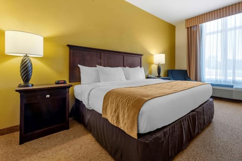Comfort Inn & Suites Hotel in Ohio