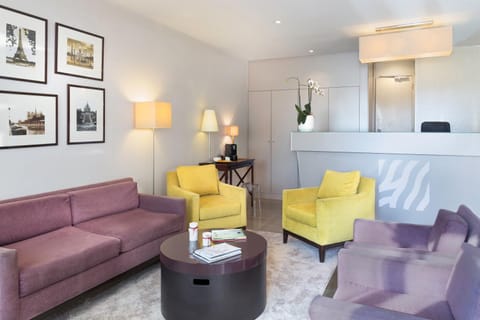 Best Western Rives de Paris La Defense Hotel in Courbevoie