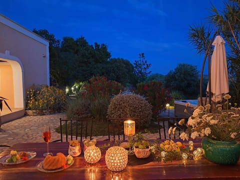 Garden view, Dinner