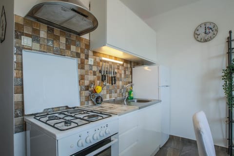 Sunshower apartment Condo in Split
