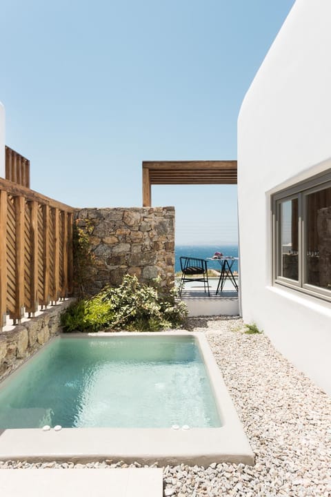 Mykonos Soul Luxury Suites Hotel in Decentralized Administration of the Aegean
